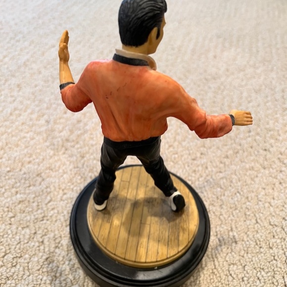 Elvis "The 60's" musical figurine - Blue Hawaii Collectible - Limited Edition - Picture 4 of 7
